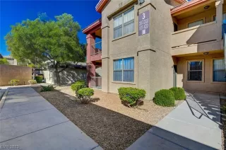 Photo #1: 2537260 Listing