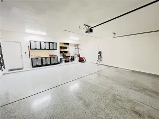 Photo #6: 2537291 Listing 