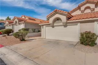 Photo #1: 2537304 Listing 