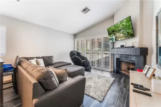 Photo #5: 2537304 Listing 