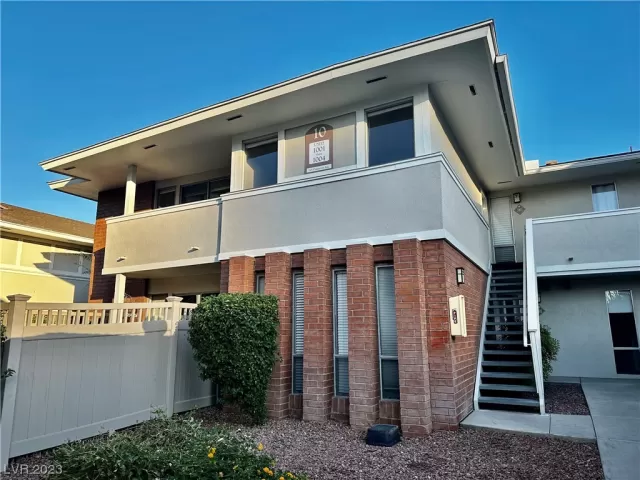 MLS: 2537305 Condo For Sale