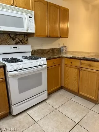 Photo #4: 2537331 Listing 