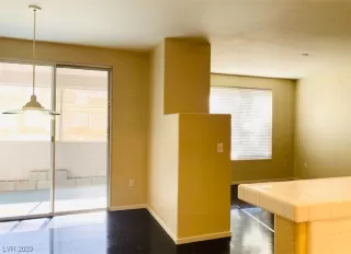 Photo #3: 2537342 Listing 
