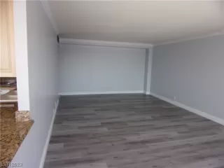 Photo #3: 2537354 Listing 