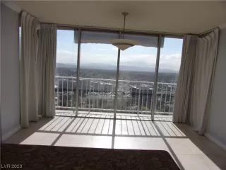 Photo #6: 2537354 Listing 