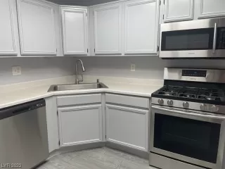 Photo #2: 2537365 Listing 
