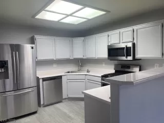 Photo #3: 2537365 Listing 