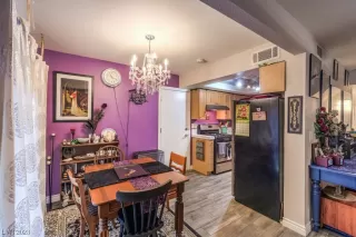 Photo #4: 2537380 Listing