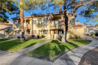 Photo #2: 2537393 Listing