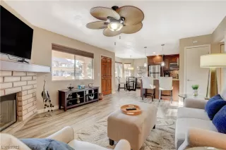 Photo #6: 2537393 Listing