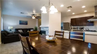 Photo #1: 2537394 Listing 