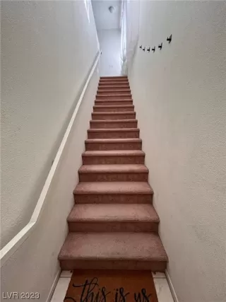 Photo #3: 2537401 Listing 