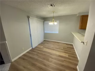 Photo #5: 2537443 Listing 