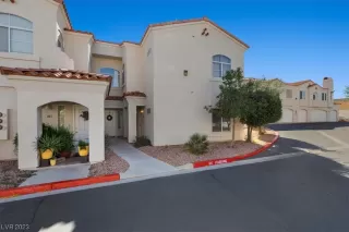 Photo #1: 2537448 Listing