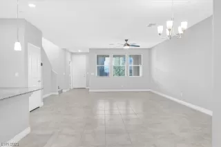 Photo #2: 2537454 Listing 