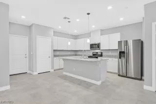 Photo #6: 2537454 Listing 