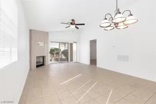 Photo #2: 2537460 Listing 