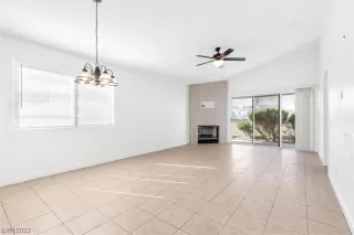 Photo #3: 2537460 Listing 