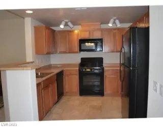 Photo #5: 2537465 Listing 