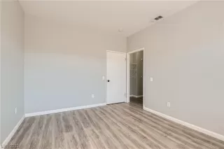 Photo #6: 2537495 Listing 