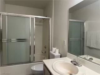 Photo #5: 2537497 Listing