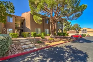 Photo #3: 2537506 Listing