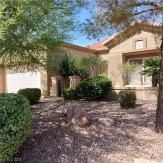 Photo #1: 2537550 Listing 