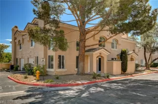 Photo #1: 2537571 Listing 
