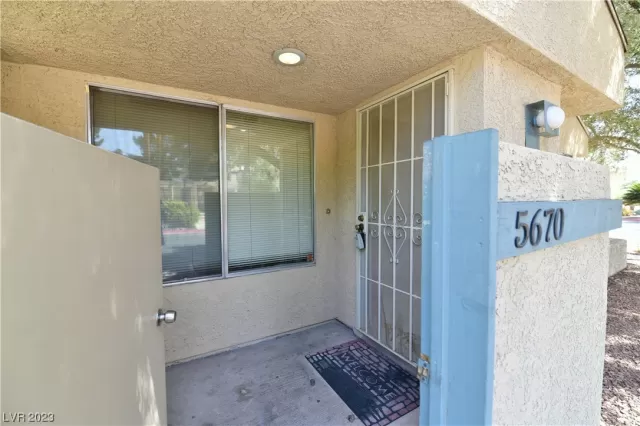 MLS: 2537572 Condo For Sale