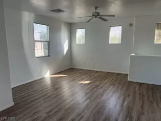 Photo #2: 2537609 Listing 