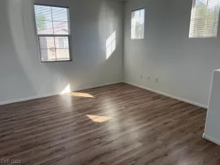 Photo #3: 2537609 Listing 