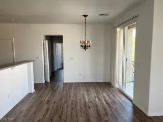 Photo #4: 2537609 Listing 