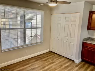 Photo #5: 2537616 Listing