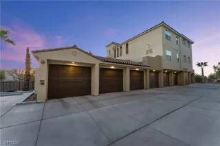 Photo #4: 2537620 Listing 