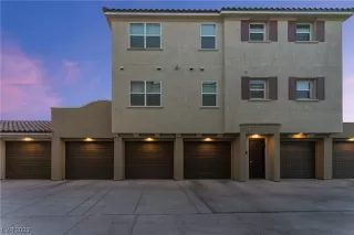 Photo #5: 2537620 Listing 