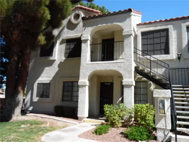 MLS: 2537621 Condo For Sale