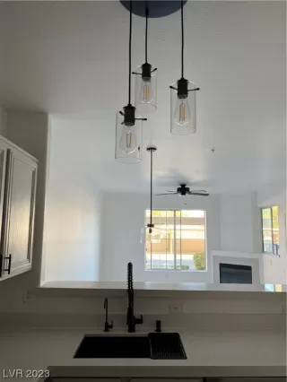 Photo #6: 2537694 Listing