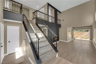 Photo #1: 2537703 Listing 