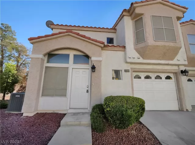 MLS: 2537743 Condo For Sale