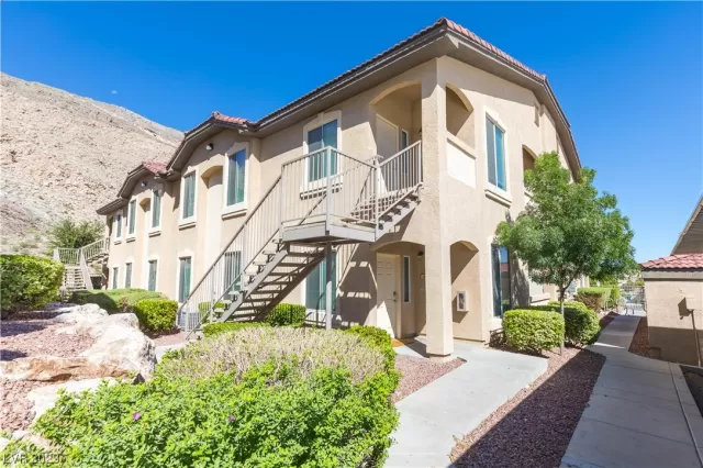 MLS: 2537777 Condo For Sale