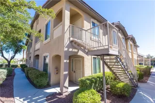 Photo #1: 2537777 Listing