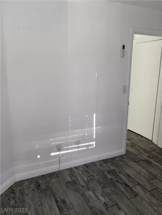 Photo #6: 2537782 Listing 