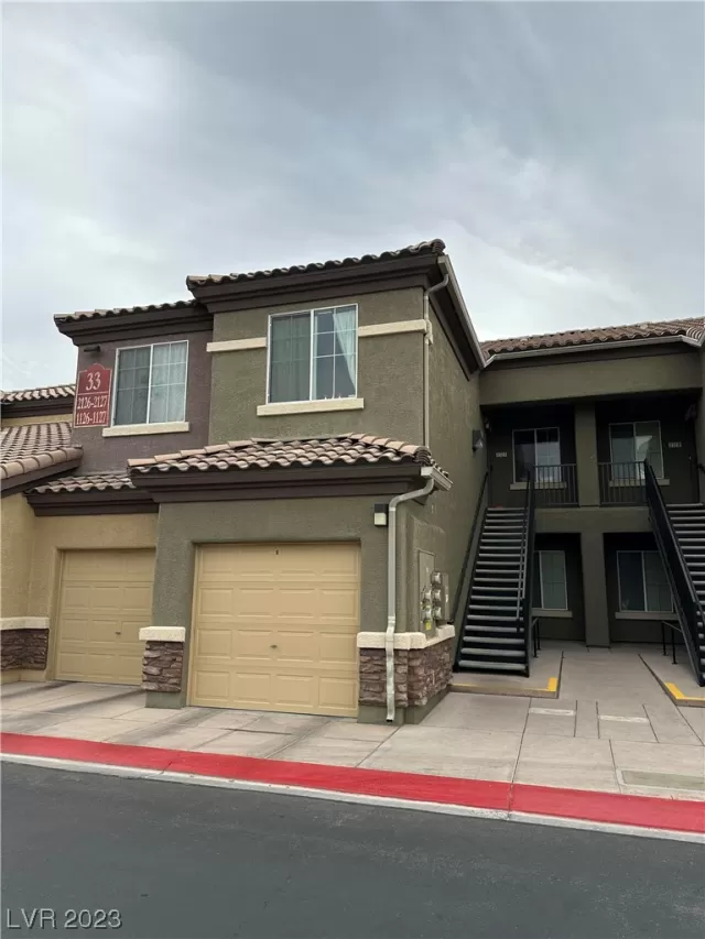 MLS: 2537835 Condo For Sale