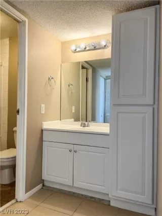 Photo #2: 2537839 Listing 