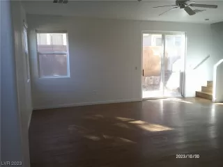 Photo #6: 2537882 Listing 