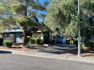 Photo #3: 2537884 Listing 