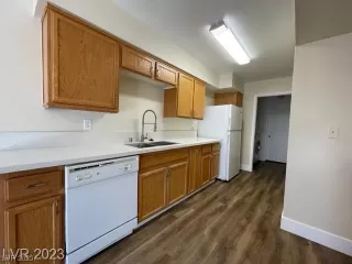 Photo #6: 2537884 Listing 