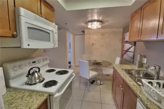 Photo #4: 2537893 Listing 