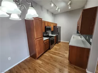 Photo #4: 2537901 Listing 