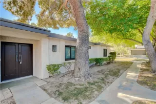 Photo #2: 2537969 Listing 